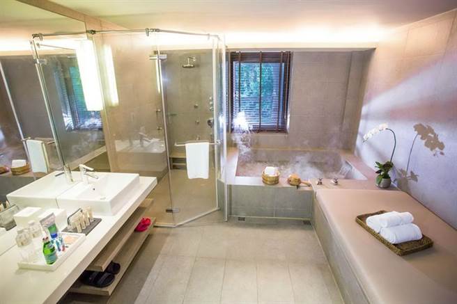 （北投大地酒店线上旅展开跑，独立汤屋的「大地汤氛套券」一套6张5,988元。图／北投大地酒店）　