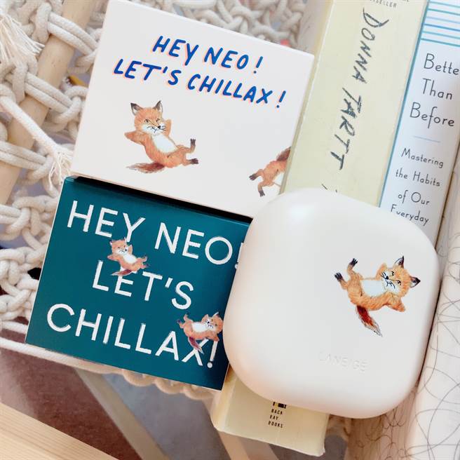 兰芝气垫粉饼和Maison Kitsuné小狐狸合作推出超可爱的限量包装。（邱映慈摄）