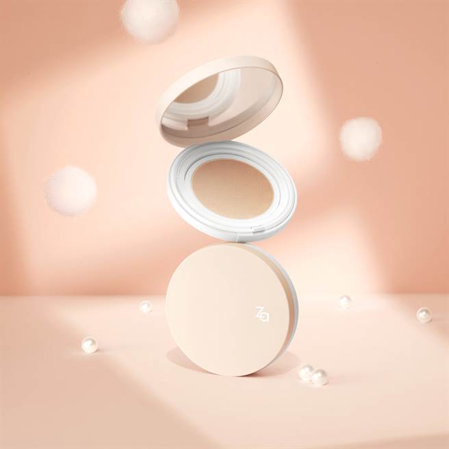 Za美肌光圈轻气垫粉饼。（图／品牌提供）