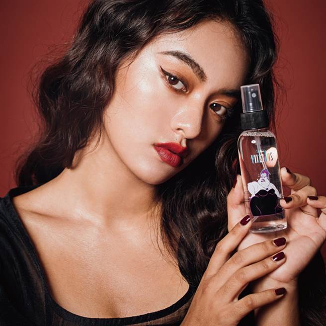 FreshO2迪士尼反派系列彩妆掀起你内在的叛逆因子。（图／品牌提供）