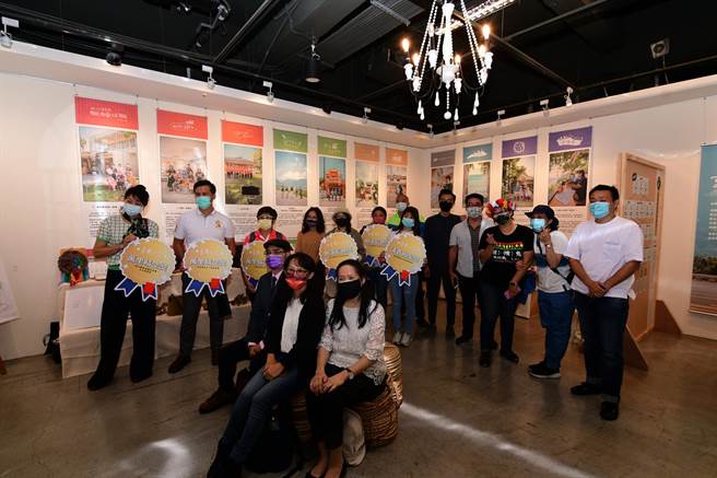台东县政府文化处办理社区营造，11个社区在成果展中端出亮丽成绩单。（庄哲权摄）  