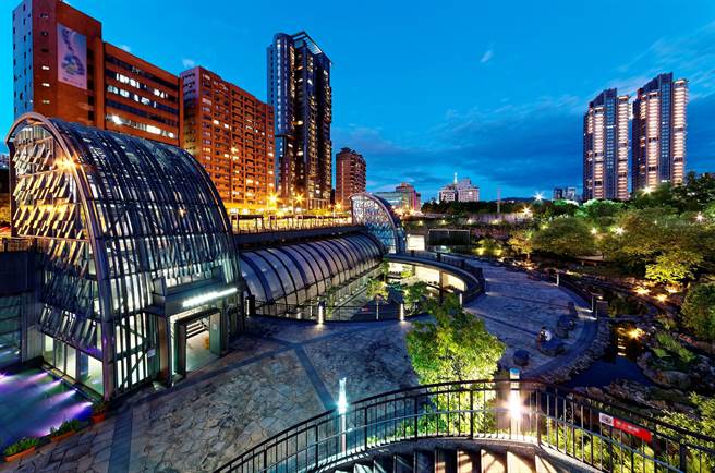 一间位在台北市市中心大安区，近大安森林公园的出租套房，一个月竟只要6500元。不过房间照却让网友瞬间「脚底发寒」。(示意图/Shutterstock)