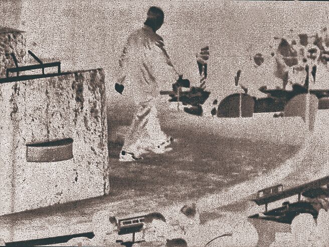 中華民國駐聯合國首席代表周書楷於1971年宣告退出聯合國，圖為步下講台的歷史鏡頭。（本報資料照片）