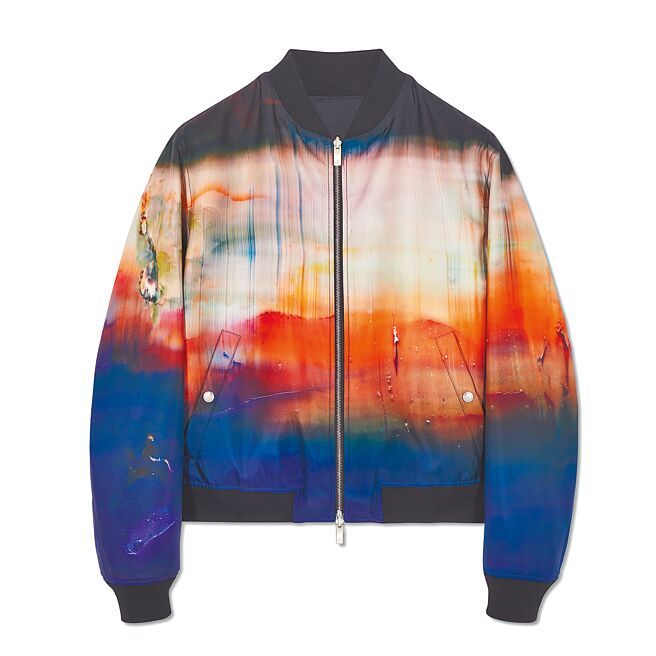 BERLUTI米橘蓝混色外套，10万8000元。（BERLUTI提供）