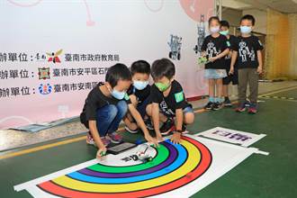 台南市AI機器人創意競賽 145隊學子參賽