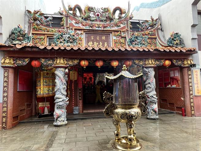 妈祖升天祭在桃园闽臺宫举办，象徵所有马祖乡亲的精神寄托，也象徵桃园与马祖的友好。 (蔡依珍摄)