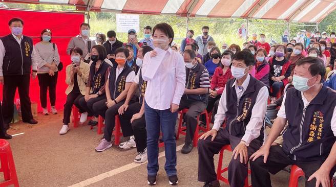 市长卢秀燕强调，市府将全力推动回应学童在地就读需求。（副议长顏莉敏服务处提供）