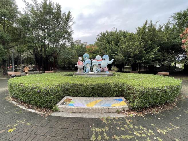 三峡区公所为改善北大海洋公园环境，初步规画重建公园，将各区块做串连，并设置海盗船意象的游具，改善整体环境，预计明年6、7月完成。（蔡雯如摄）