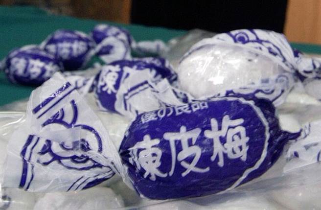 一名女网友分享自己吃陈皮梅特殊习惯，意外让爱乱拿东西的前婆婆出糗的故事。（中时资料照 陈麒全摄）