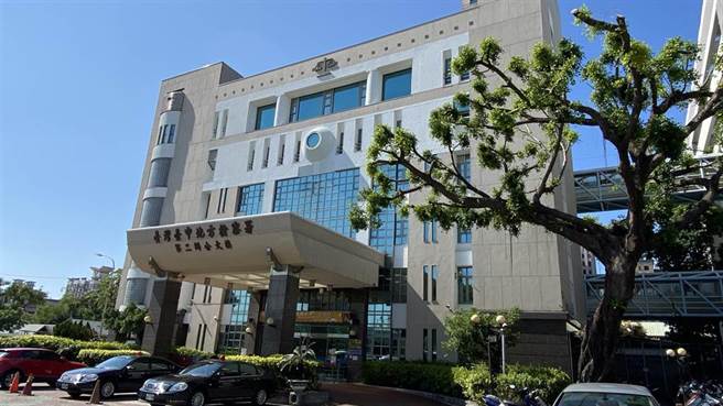 前總統陳水扁女婿趙建銘涉及台開內線交易案，被判刑3年8月定讞，他25日提早1天自行到台中地檢署執行科報到。（中時資料照）