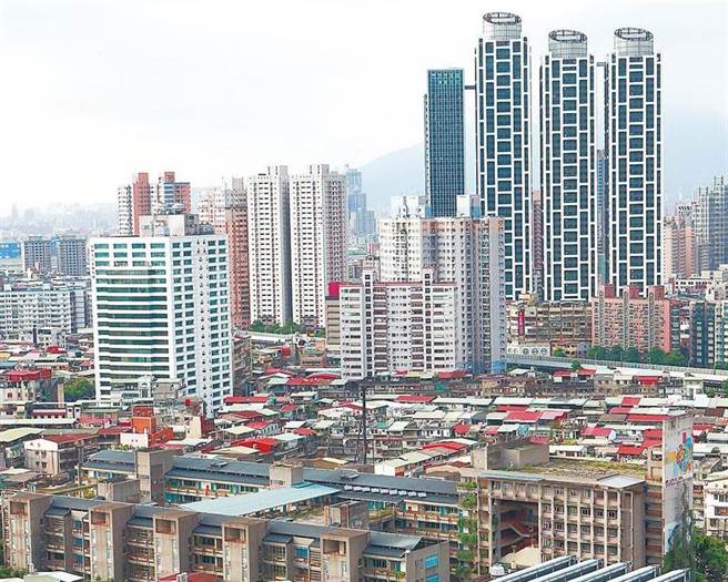 台经院直言未来高房价将成为新常态，引起网友批评政府打房失效。（示意图／资料照）