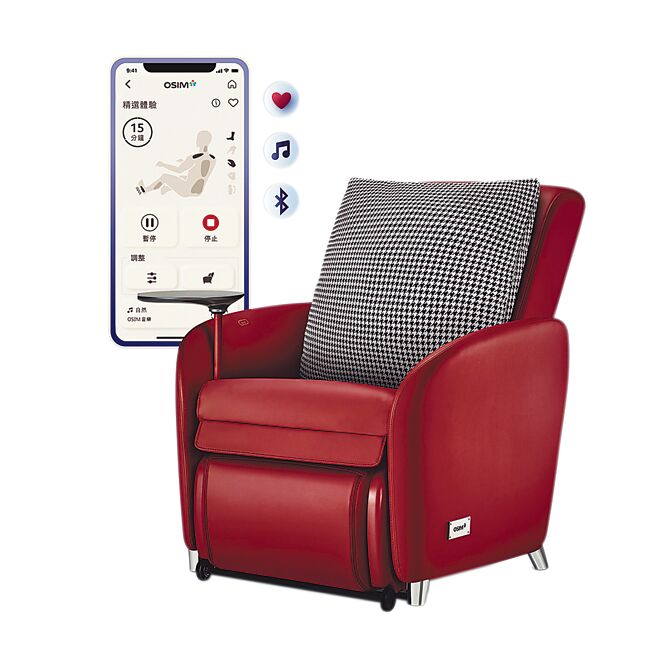 大叶高岛屋的OSIM百变小天后智能沙发，原价7万2800元，特价5万6800元。（大叶高岛屋提供）