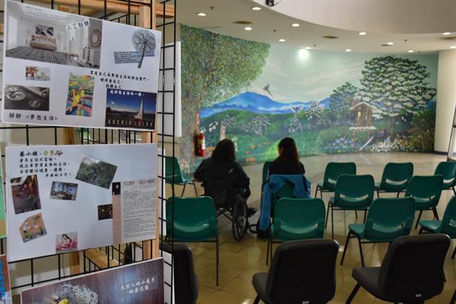 身心障碍妇女朋友们从习画手作中找到另1种乐趣。（谢明俊摄）