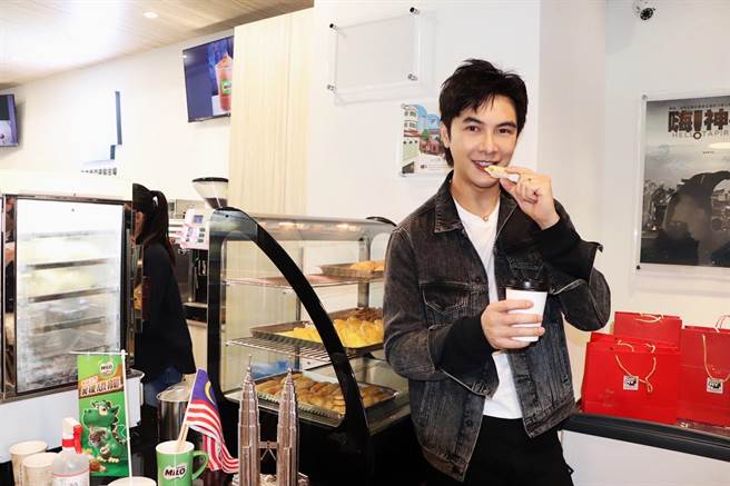 谢佳见出席「ＯH! MY Mini Mart马来西亚迷你市场」剪彩活动。（艺和创艺提供）