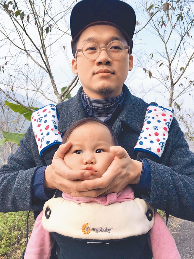 林楷伦〈让鱉松口的雷声，是闷是响？我好想知道〉