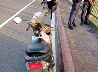 台南麻善橋女子落水 摩托車上貼字條「麻煩打給我爸爸」