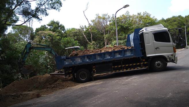 不肖业者违法载运土方至山区私宅，北市重罚。（北市大地处提供／杨亚璇台北传真）