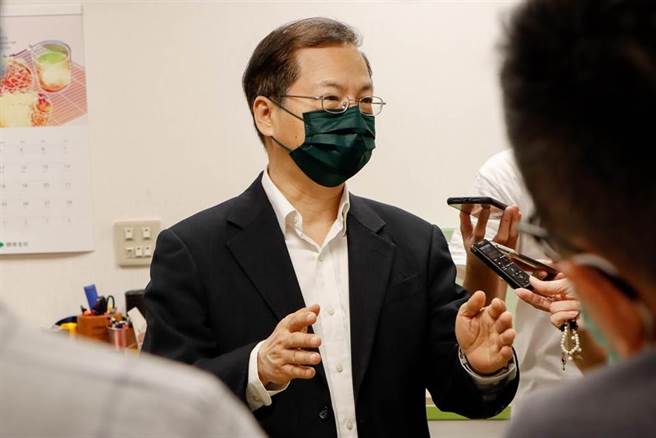 國發會主委龔明鑫率經貿投資考察團訪問捷克。（國發會提供）