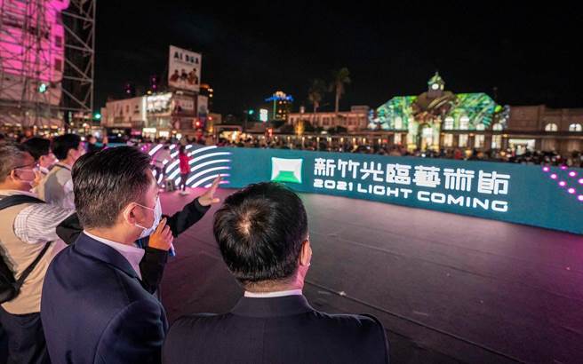 新竹市市长林智坚（右）、台南市市长黄伟哲（左）。（图／取自林智坚脸书）