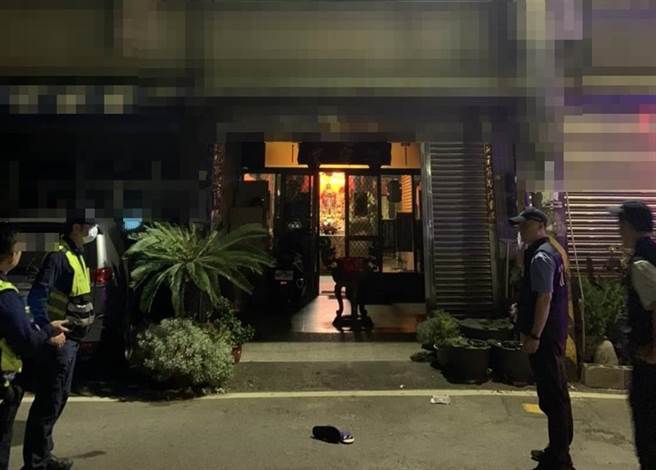 溪湖某私人神坛黄姓坛主今年3月底惨遭同居的越南籍女友剪断命根子，血流满地。（资料照）