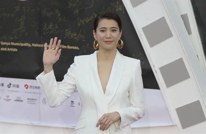 选美出身的袁咏仪，还曾拿下冠军港姐与最上镜小姐。（图／达志影像）