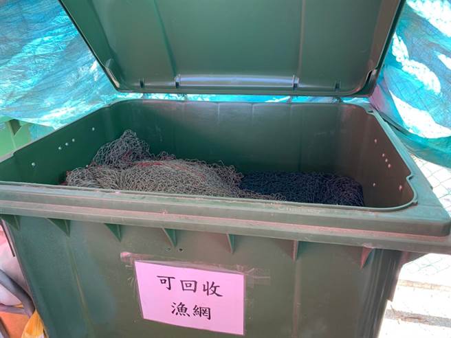 台南市政府農業局設置「海漂廢棄物暫置區」，落實源頭減量，減少海廢對海洋的影響。（台南市政府提供／張毓翎台南傳真）