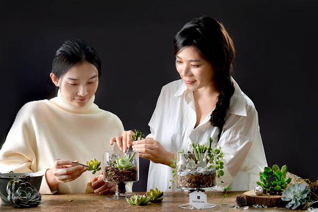 有肉耶诞节企业手作活动，交心酒杯，课程时数1.5-2小时，1500/人。（有肉提供）