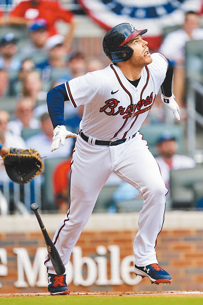 一垒手弗里曼效力勇士12载，终于首尝世界大赛滋味。（美联社）