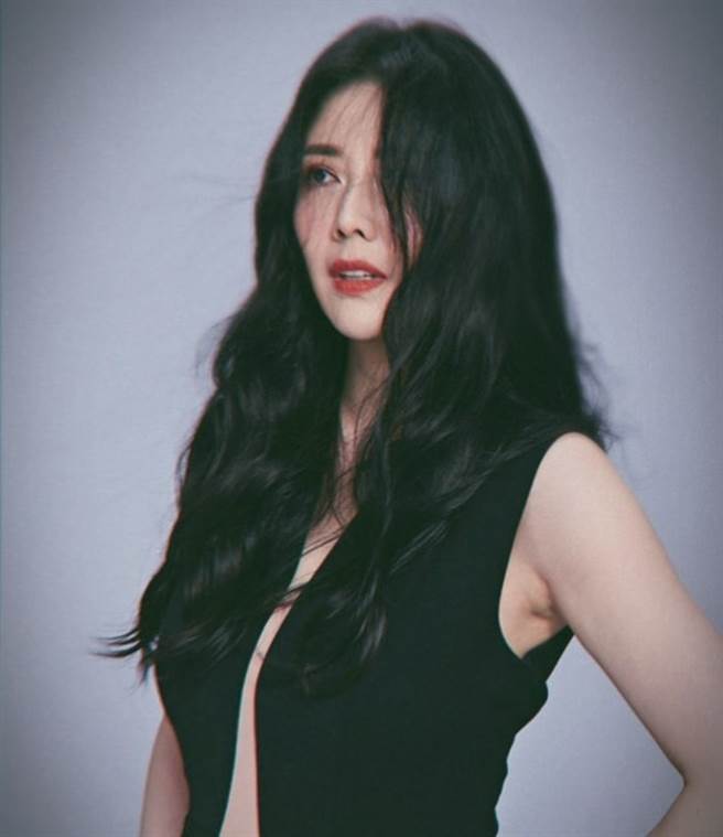 韩瑜罕PO福利照。（图／IG@韩瑜）