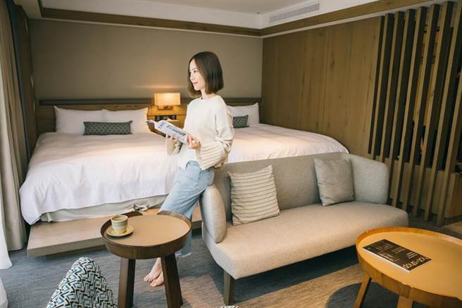 （看好单人旅行商机，老爷酒店集团推亮点新商品「一个人旅行券」，每张7500元。图／老爷酒店集团）