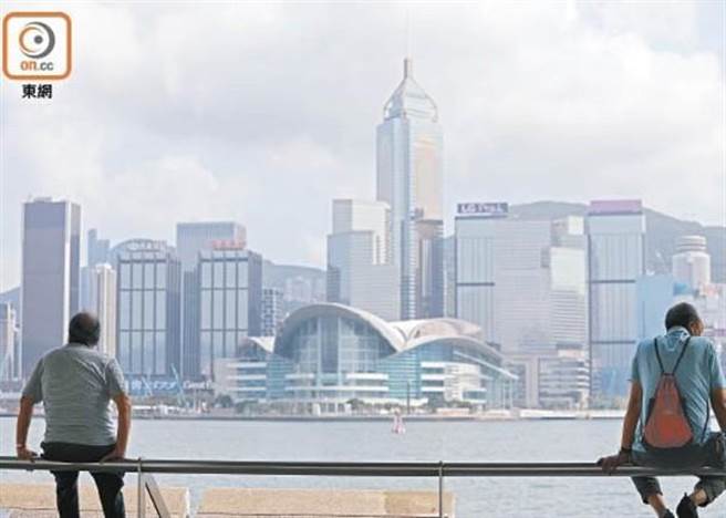 林鄭：香港早於2014年碳達峰 力爭2050年前達「碳中和」。（示意圖／東網）