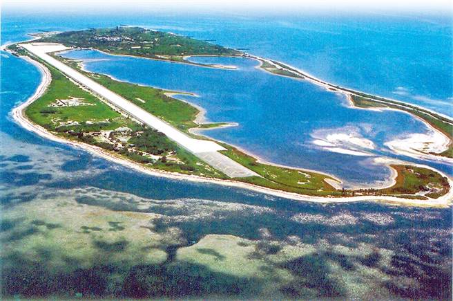 東沙島。（海巡署提供）