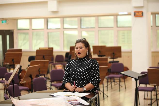 活跃于国际的女高音左涵瀛返台，挑战演唱华格纳两套作品。（台北市立交响乐团提供）