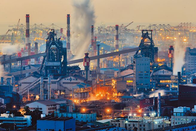 調查顯示，近7成排碳大戶皆認為合理的碳費在每噸10美元以上。（本報資料照片）