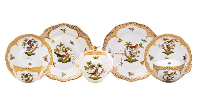 Herend比翼雙飛160周年紀念5件茶組禮盒。（居禮名店提供）