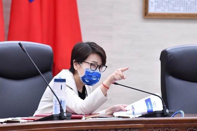 台北市副市長黃珊珊自曝曾重病「差點醒不過來」，病癒後讓她決定戒咖啡因。（圖／摘自黃珊珊臉書）