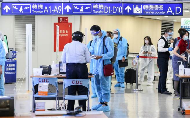 新增6例境外移入，20多歲女自美返台遭突破性感染。機場示意圖。（陳麒全攝）