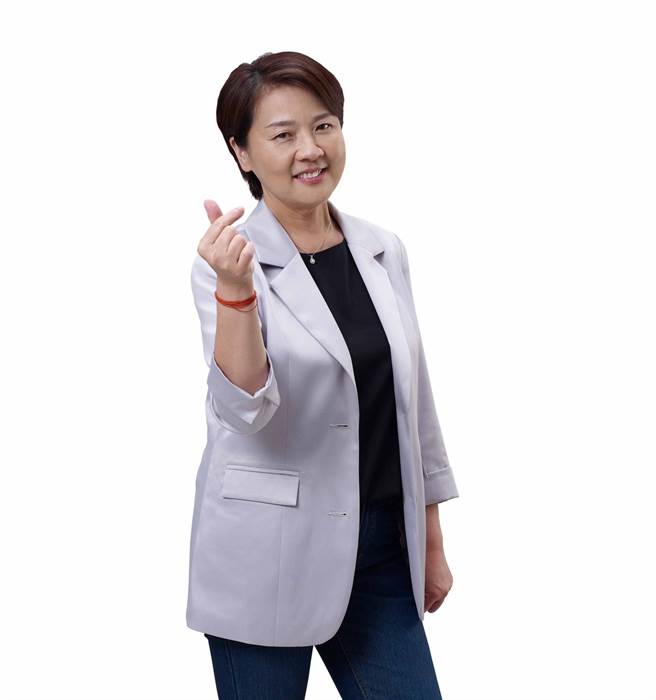 臺北市副市长黄珊珊直播行销台北商圈，推动五倍券衝经济。（太阳星网路科技公司提供）