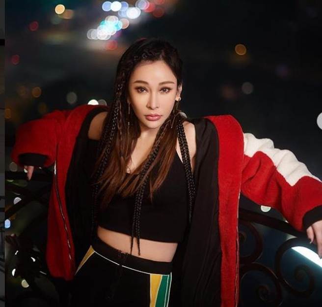 温岚今大方认爱。（翻摄温岚IG）