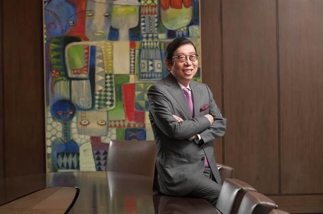 富邦金董座蔡明興原本今要銷假上班，但最後決定再請假一周。（圖／富邦金提供）