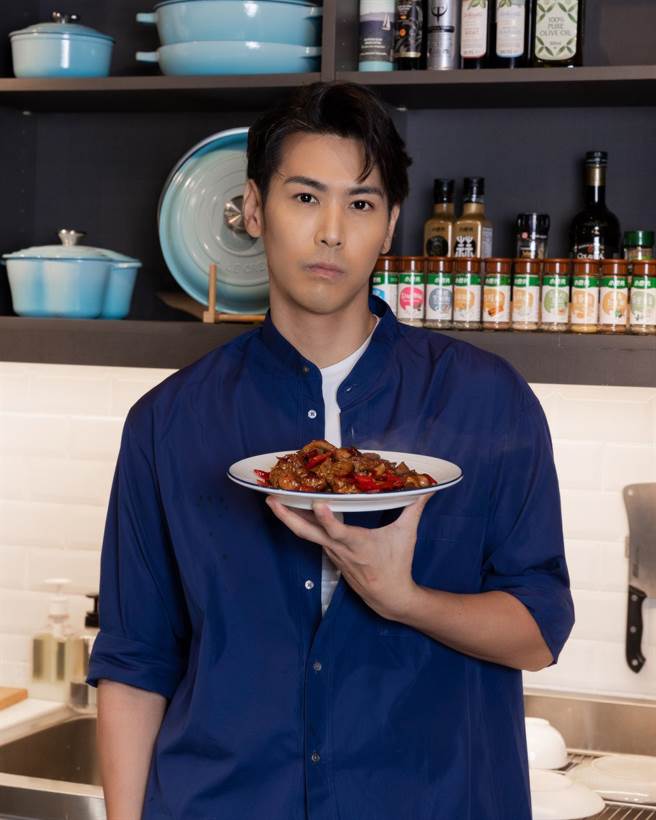 陈德烈厨艺了得。（橙艺创意提供）