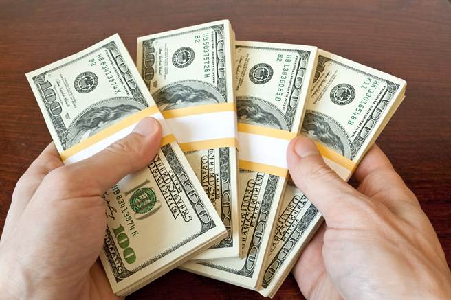 马斯克入选penny pincher富豪排行榜 学多种「小气」说法（示意图／shutterstock 达志影像）