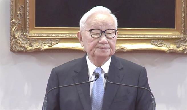 總統蔡英文將再次委任台積電創辦人張忠謀出席紐西蘭APEC經濟領袖代表。（圖／總統府直播）