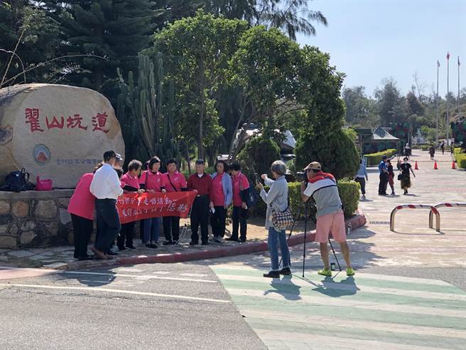 金门县府招揽新一波观光客源，目标锁定企业员工和团体旅游。（李金生摄）