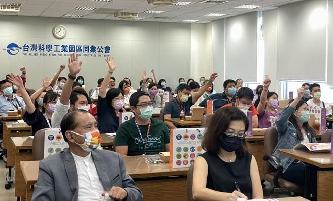 首场推介会在台南科学园区获得近70家上市柜企业的热烈回响。（金门县府观光处提供）