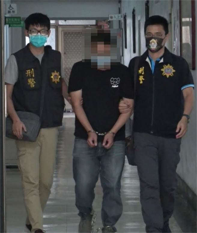 楊姓嫌犯身揹24條通緝還在騙，1人飾2角買賣雙方通吃得手60萬，遭警方逮捕送辦。（翻攝照片／石秀華高雄傳真）