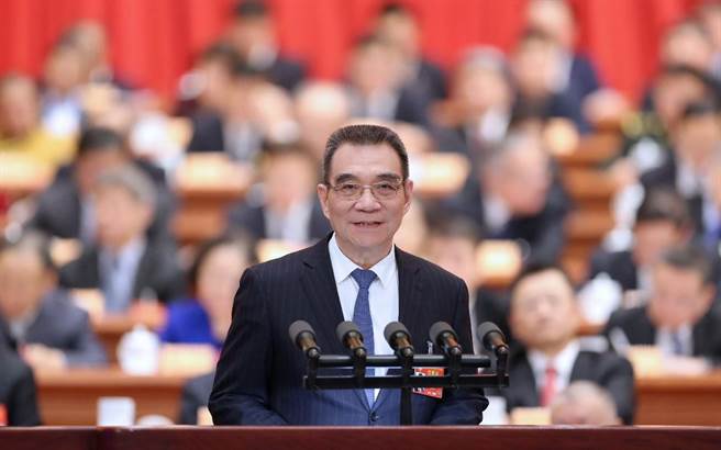 2019年3月9日大陆全国政协十三届二次会议在北京人民大会堂举行第二次全体会议。这是林毅夫委员代表无党派人士界作大会发言。（新华社记者姚大伟摄）