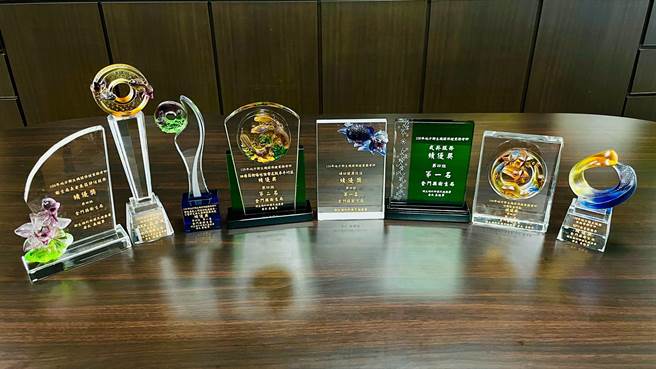 金門縣衛生局再次蟬聯全國衛生保健109年度業務考評優等獎及7項績優獎。（金門縣衛生局提供）