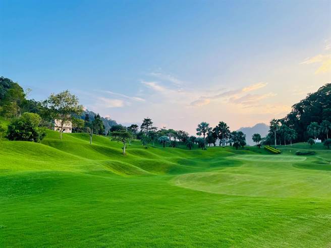 老爺聯合住宿券首次增加適用至關係企業「老爺關西高爾夫球場」打球，是本次旅展一大亮點。（老爺酒店集團提供）