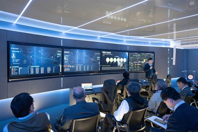 东吴大学领先全台，建立大学第一座资安战情教室。(东吴大学提供／李侑珊台北传真)